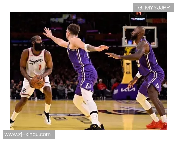 场均轰40分11板9助，成NBA前史首人！要这么打，本赛季MVP悬念不大了